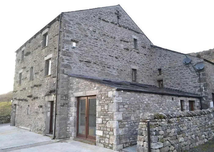 Dalecote Barn Bed And Breakfast
